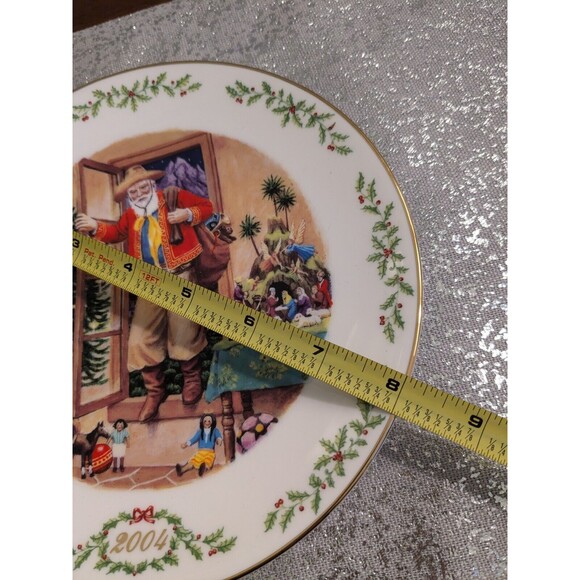 Lenox International Victorian Santa Christmas Ltd Ed Plate Collection Chile 2004 - Picture 9 of 12